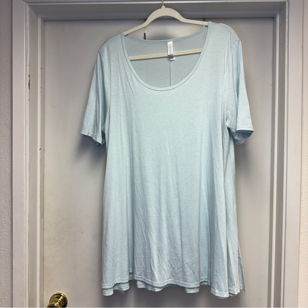 Lularoe Perfect T Seafoam blue green size L